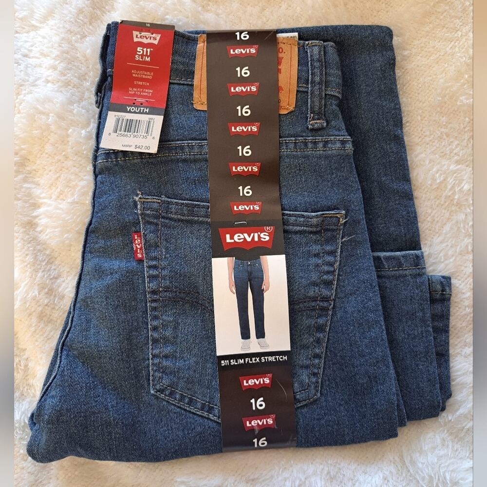 Youth size 16 NWT